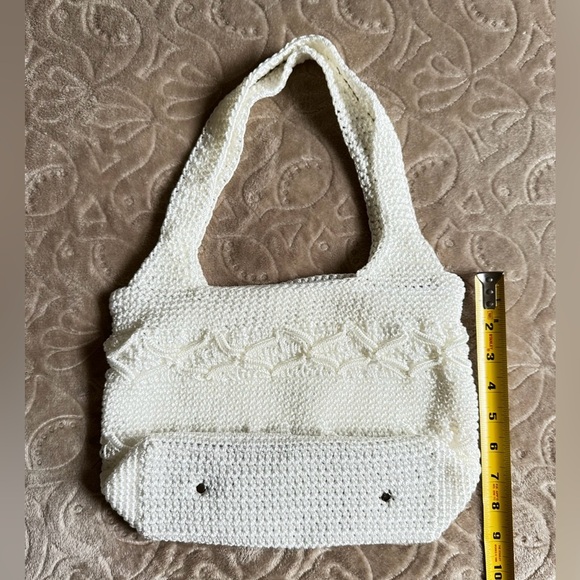 VINTAGE IVORY CROCHET TOTE BAG - Picture 6 of 8